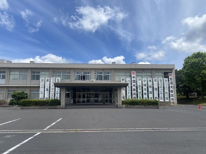 上位大会出場部の懸垂幕