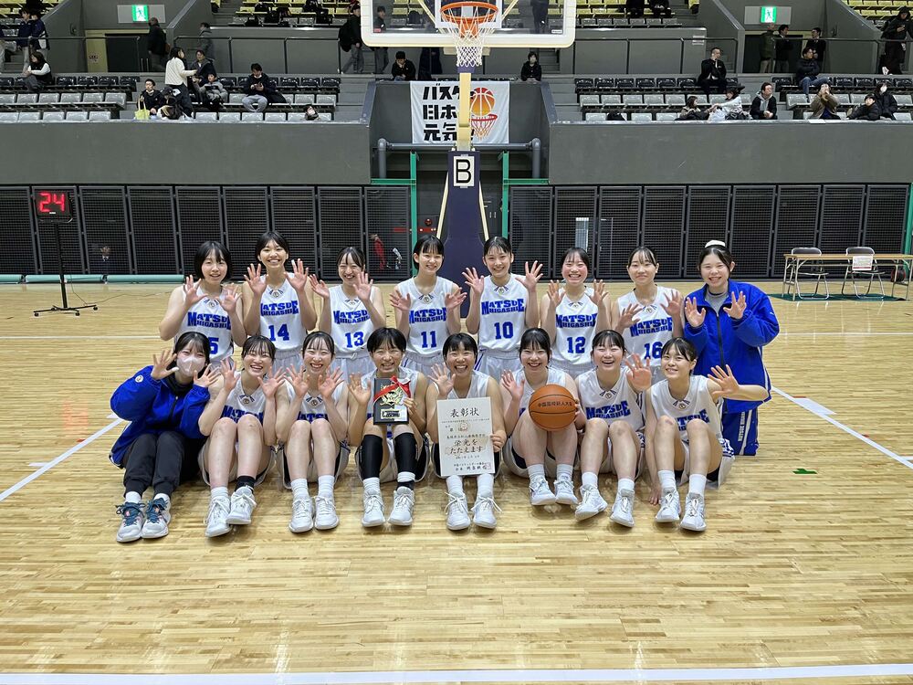 中国新人３位