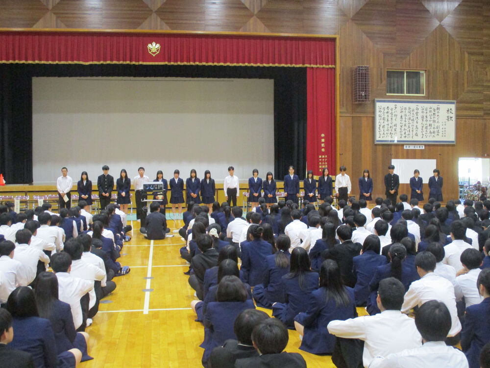 前期生徒総会